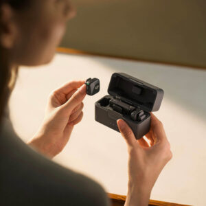 DJI Mic Mini (2 TX + 1 RX + Charging Case) et charge case
